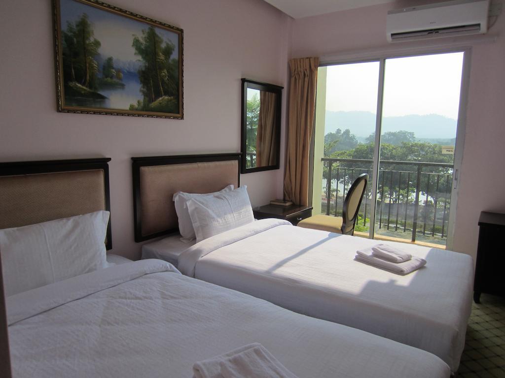 Yeob Bay Hotel & Resort Lumut Værelse billede